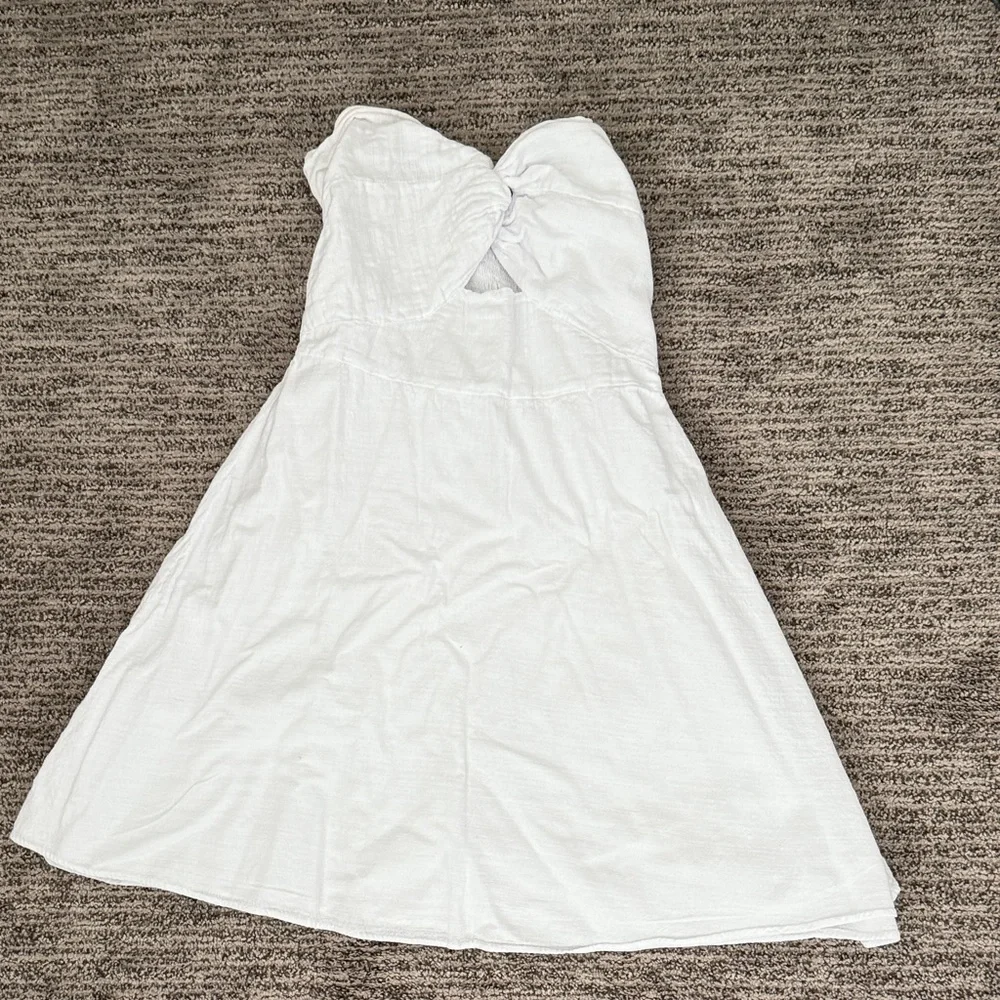 White Linen Strapless Dress - Picture 1 of 2